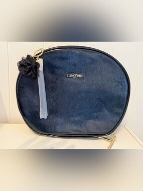 Lancôme Paris Black Patent Vanity Case Makeup Bag Gold Zipper Mesh Rose Charm